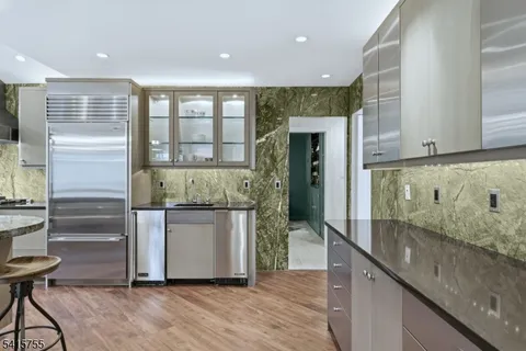 $1,525,000 | 64 Speir Drive, South Orange, NJ 07079