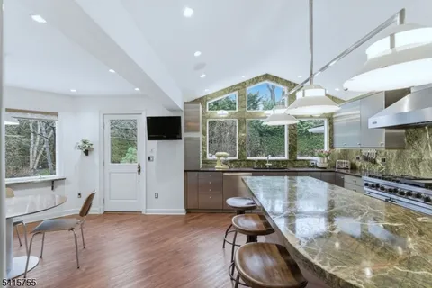 $1,525,000 | 64 Speir Drive, South Orange, NJ 07079