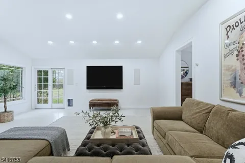 $1,525,000 | 64 Speir Drive, South Orange, NJ 07079