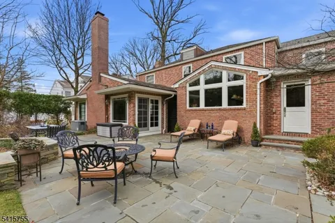 $1,525,000 | 64 Speir Drive, South Orange, NJ 07079