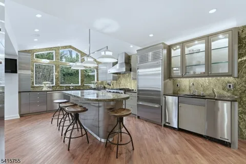 $1,525,000 | 64 Speir Drive, South Orange, NJ 07079