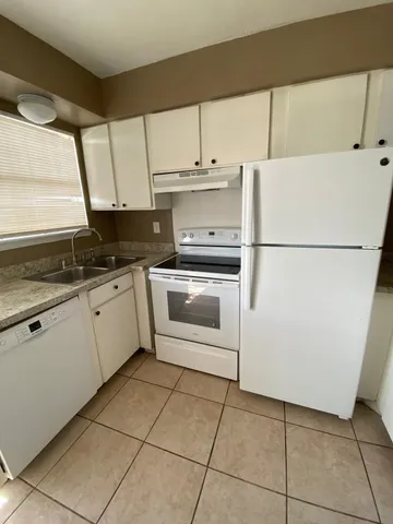 $85,000 | 6305 Westward Street, Unit 194, Houston, TX 77081