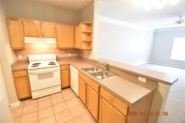 $1,495 | 4207 South Dale Mabry Highway, Unit 7304, Tampa, FL 33611