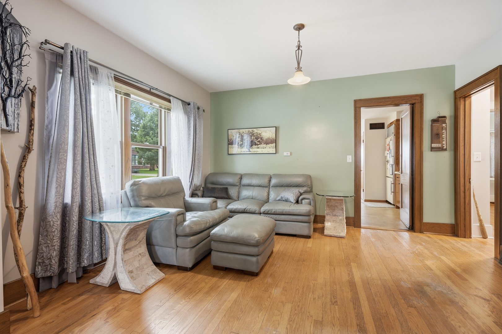 2702 Middle Road Davenport, IA 52803 - Photo 7 of 24
