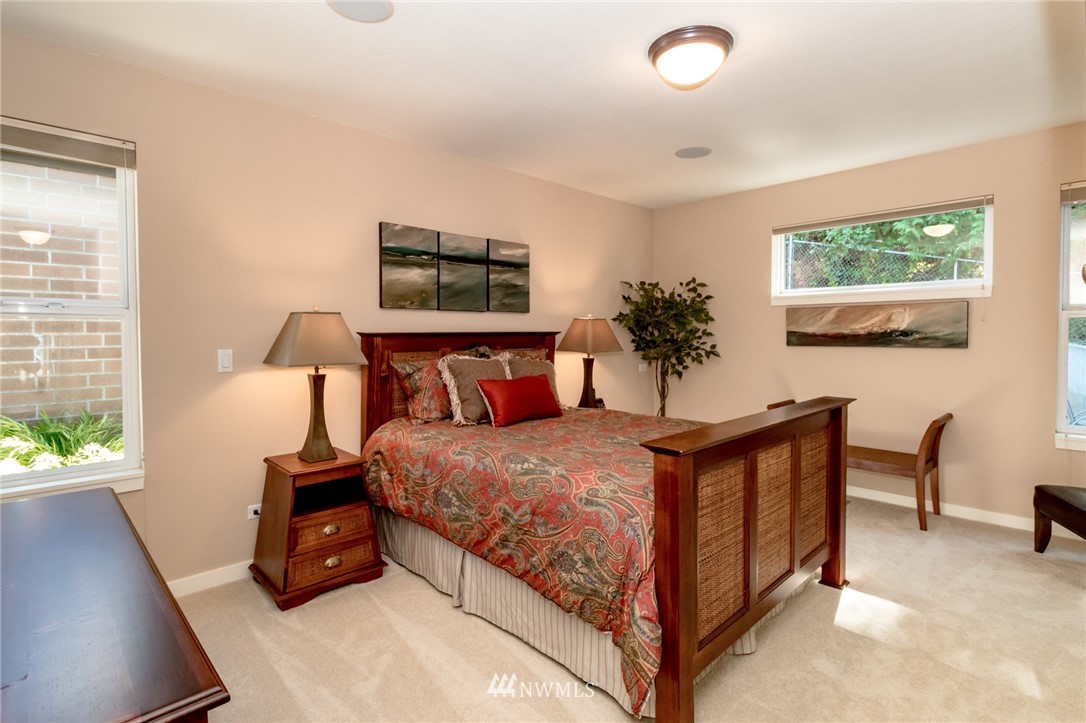 1401 North 24th Street Renton, WA 98056 - Photo 15 of 25
