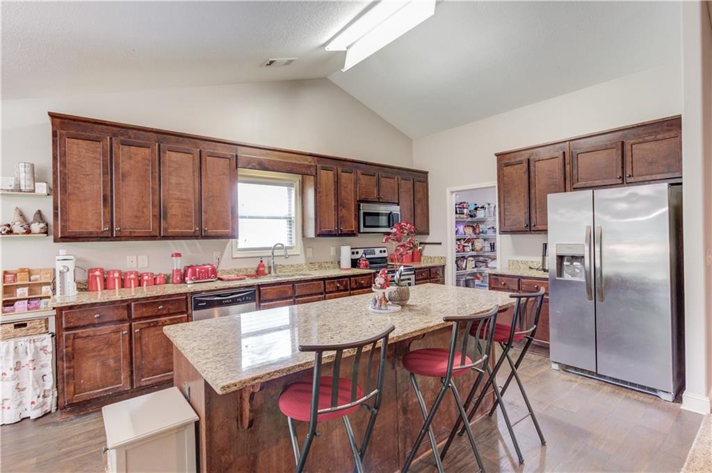 154 Rolling Oaks Lane Colbert, GA 30628 - Photo 10 of 40