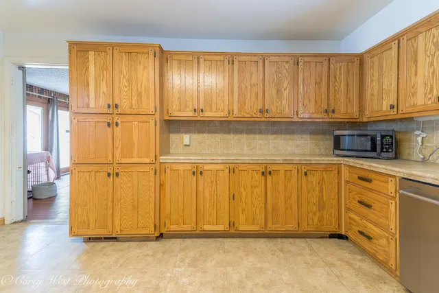 $295,000 | 2300 Gaylord Road, Joliet, IL 60435