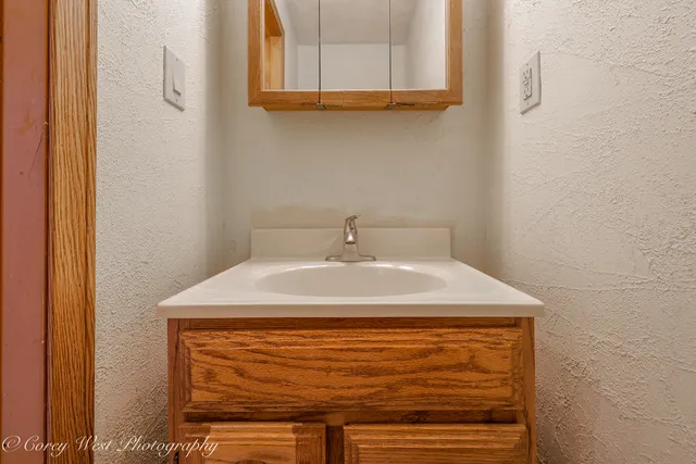 $295,000 | 2300 Gaylord Road, Joliet, IL 60435