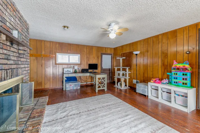 $295,000 | 2300 Gaylord Road, Joliet, IL 60435