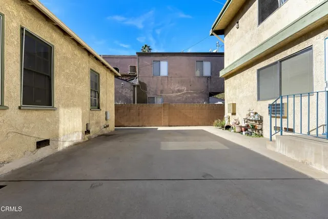 $1,995 | 11473 Cumpston Street, North Hollywood, CA 91601