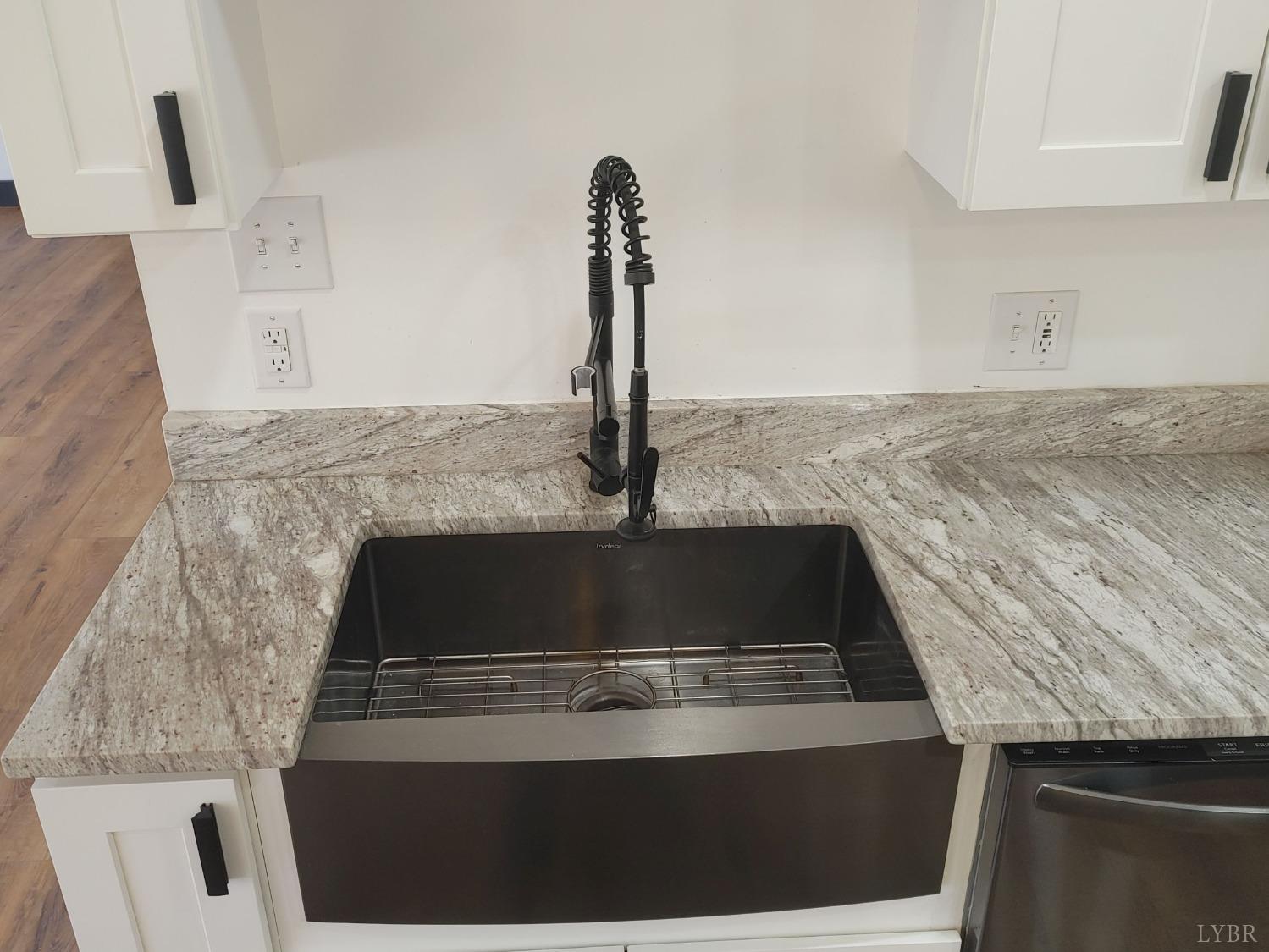 8915 Charlemont Road Goode, VA 24556 - Photo 18 of 96 a view of a kitchen counter top space