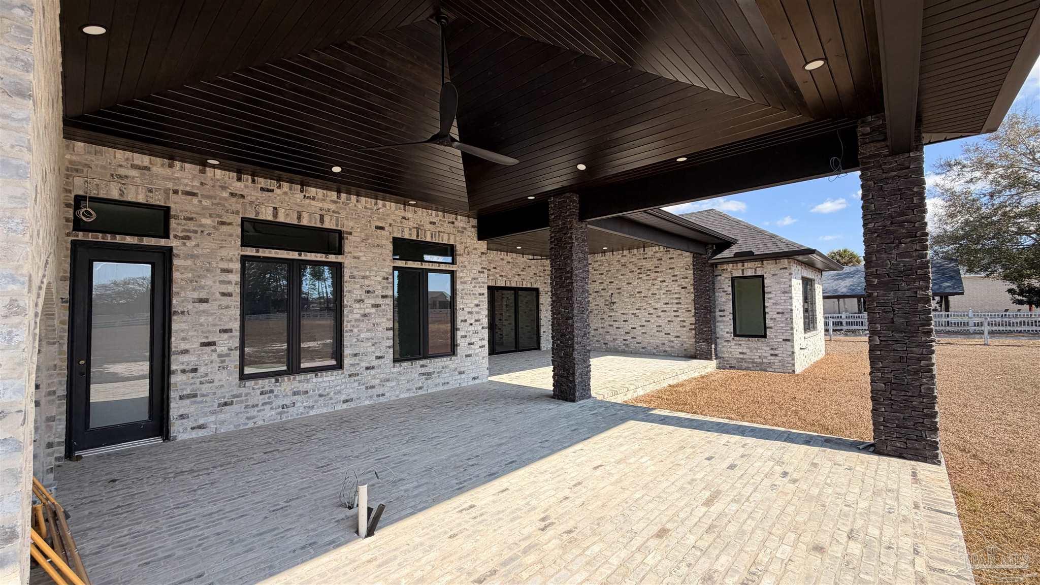 1855 West 9 & Half Mile Road Cantonment, FL 32533 - Photo 6 of 10