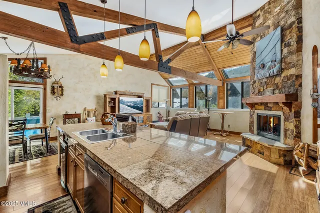 $1,195,000 | 790 Stone Creek Drive, Unit 4, Avon, CO 81620