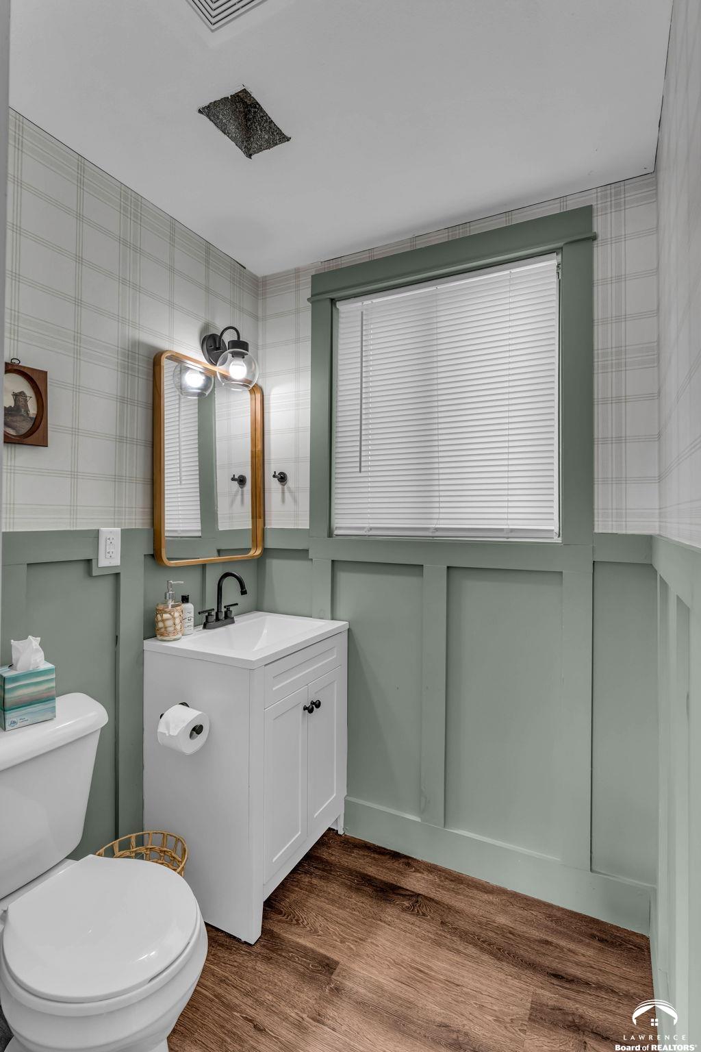 1111 North 1712th Road Lawrence, KS 66049 - Photo 19 of 67 Gallery Image 19