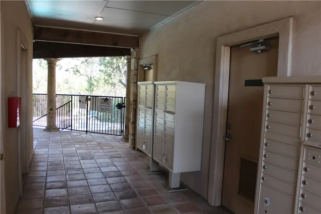 $3,250 | 1000 Liberty Park Drive, Unit 307, Austin, TX 78746