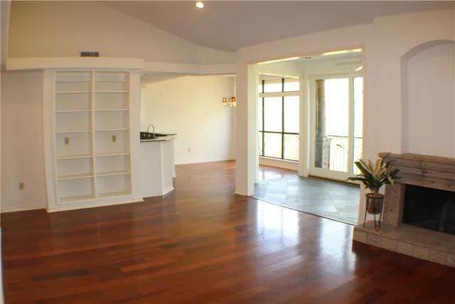 a view of livingroom with furniture and wooden floor
