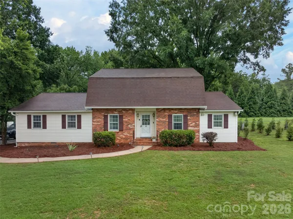 $499,000 | 140 Raintree Road, Advance, NC 27006