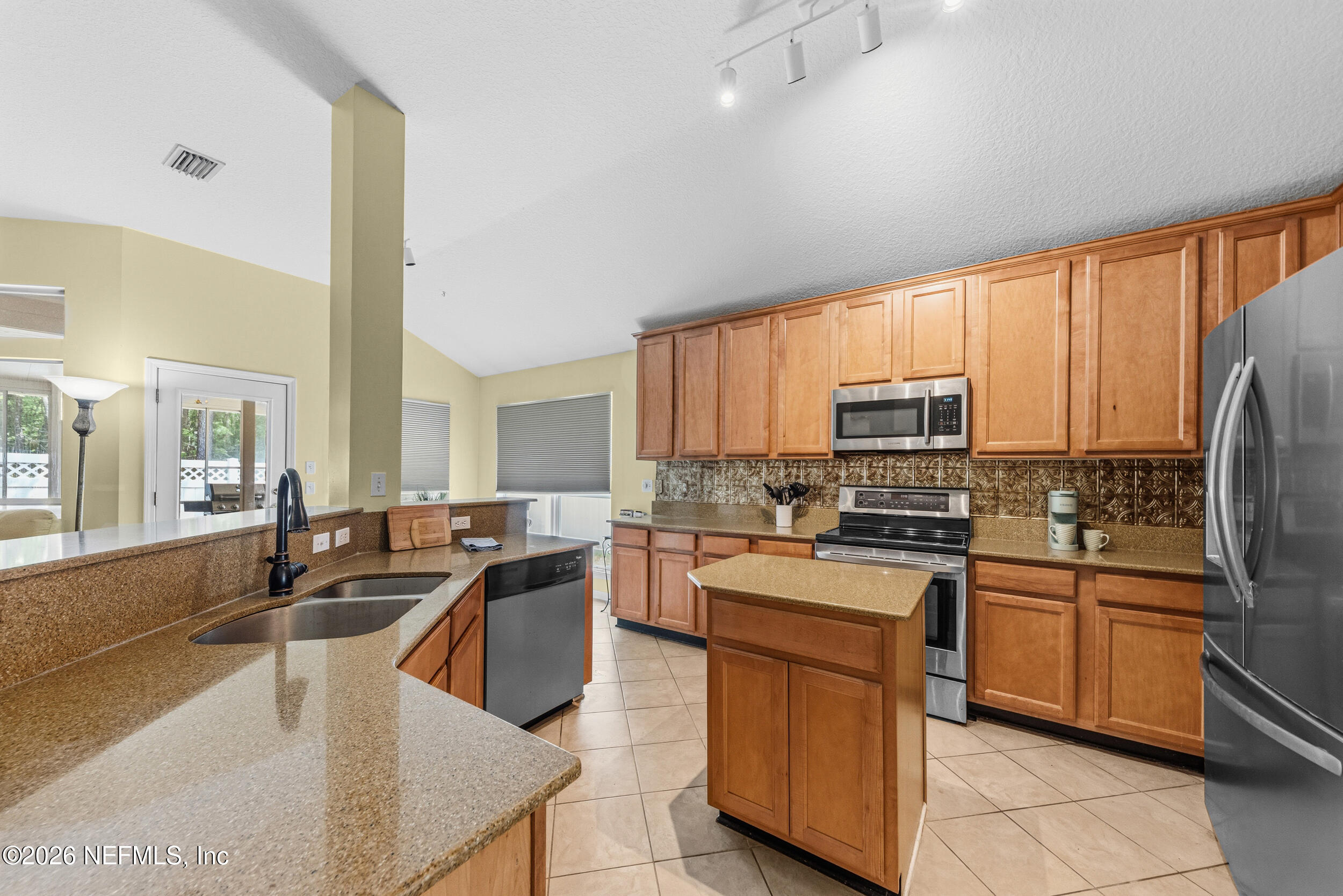 644 Spanish Wells Road Jacksonville, FL 32218 - Photo 8 of 25 IMG_0177