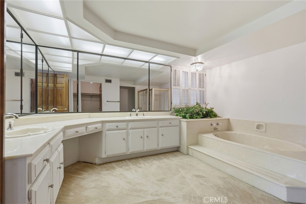 18400 Chatham Lane Porter Ranch, CA 91326 - Photo 30 of 74