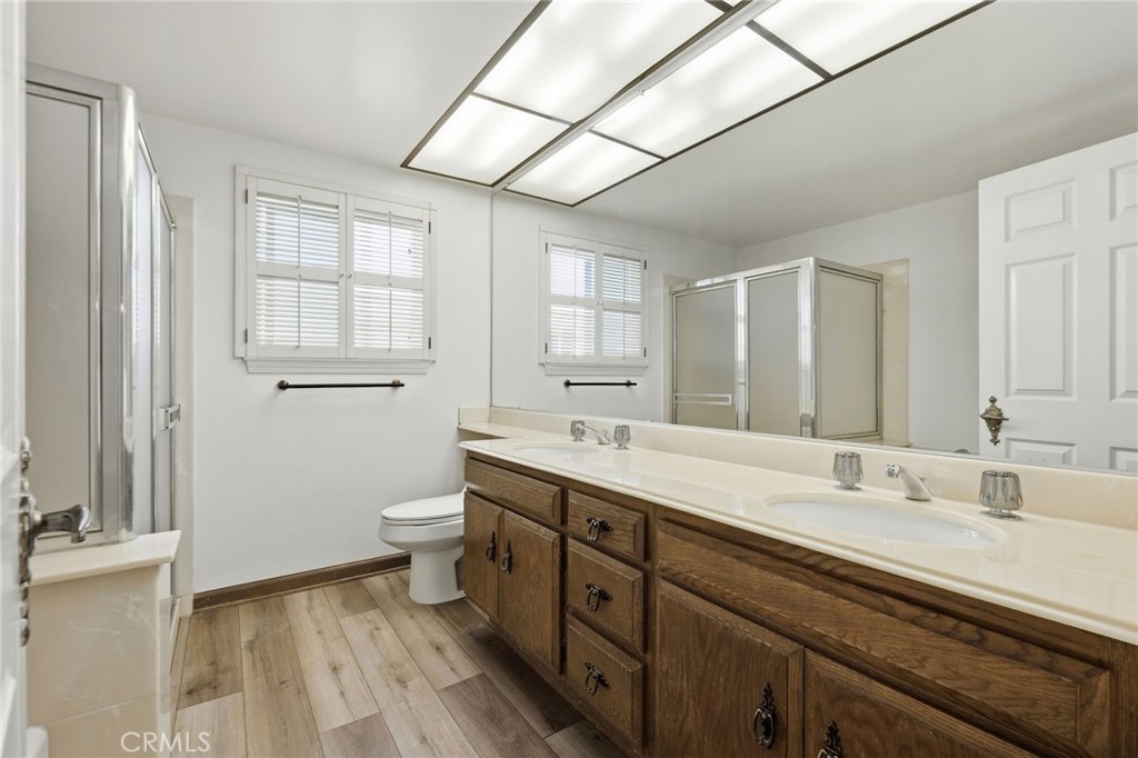 18400 Chatham Lane Porter Ranch, CA 91326 - Photo 31 of 74
