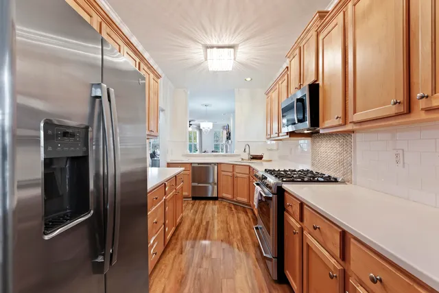 $749,000 | 188 Fair Sailing Road, Mount Pleasant, SC 29466