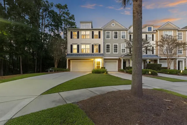 $749,000 | 188 Fair Sailing Road, Mount Pleasant, SC 29466