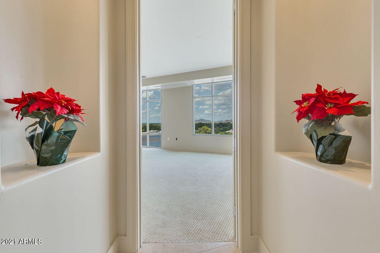 2211 East Camelback Road, Unit 902 Phoenix, AZ 85016 - Photo 29 of 43 Entrance from Master to Great Room