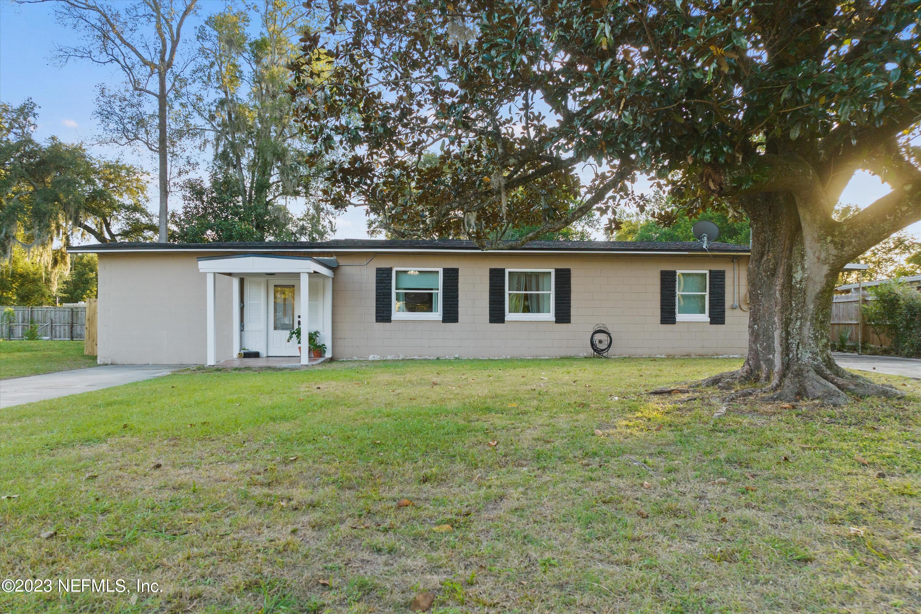 570 Sapelo Road Jacksonville, FL 32216 - Photo 1 of 25 01-Front-1