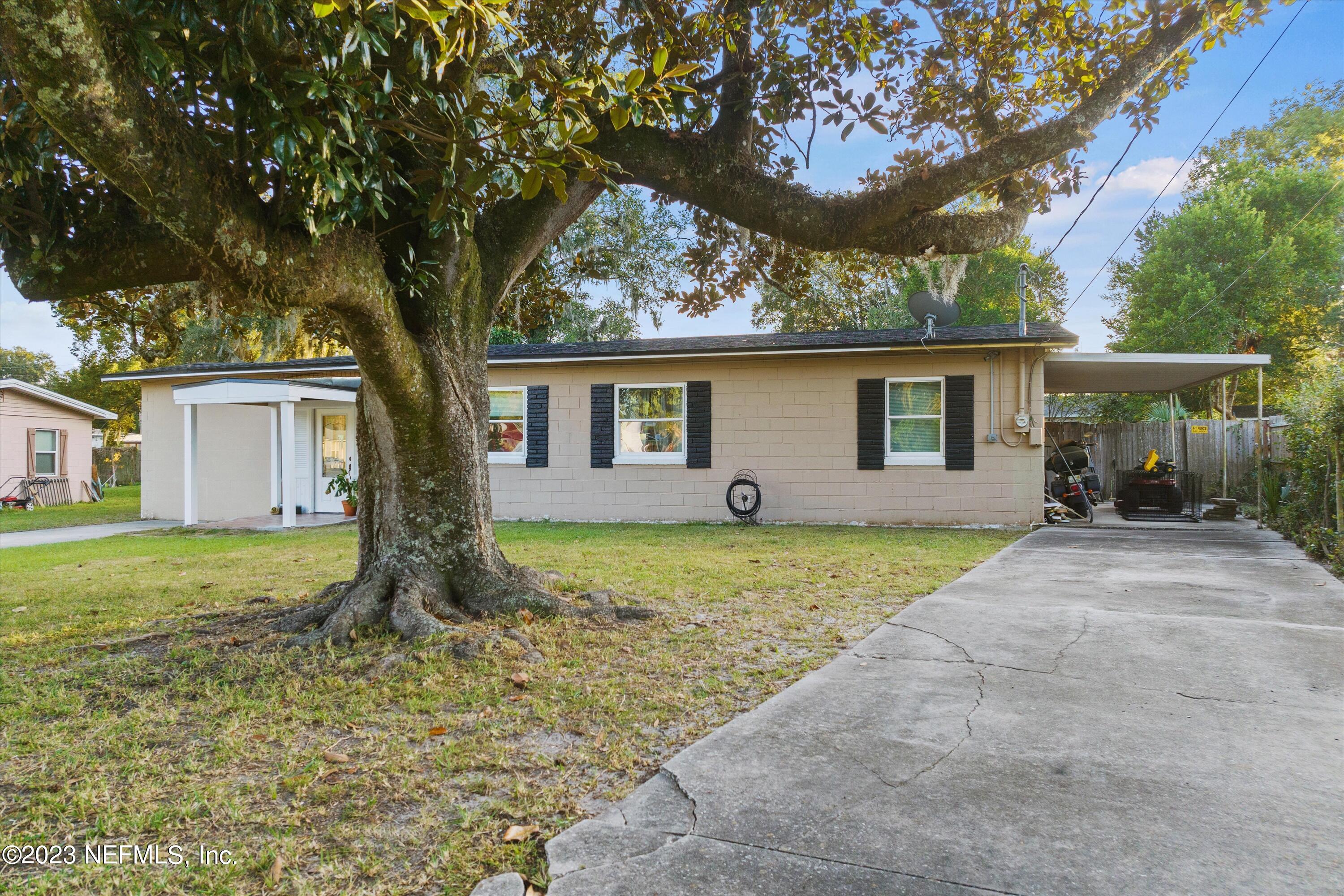 570 Sapelo Road Jacksonville, FL 32216 - Photo 2 of 25 02-Front-2
