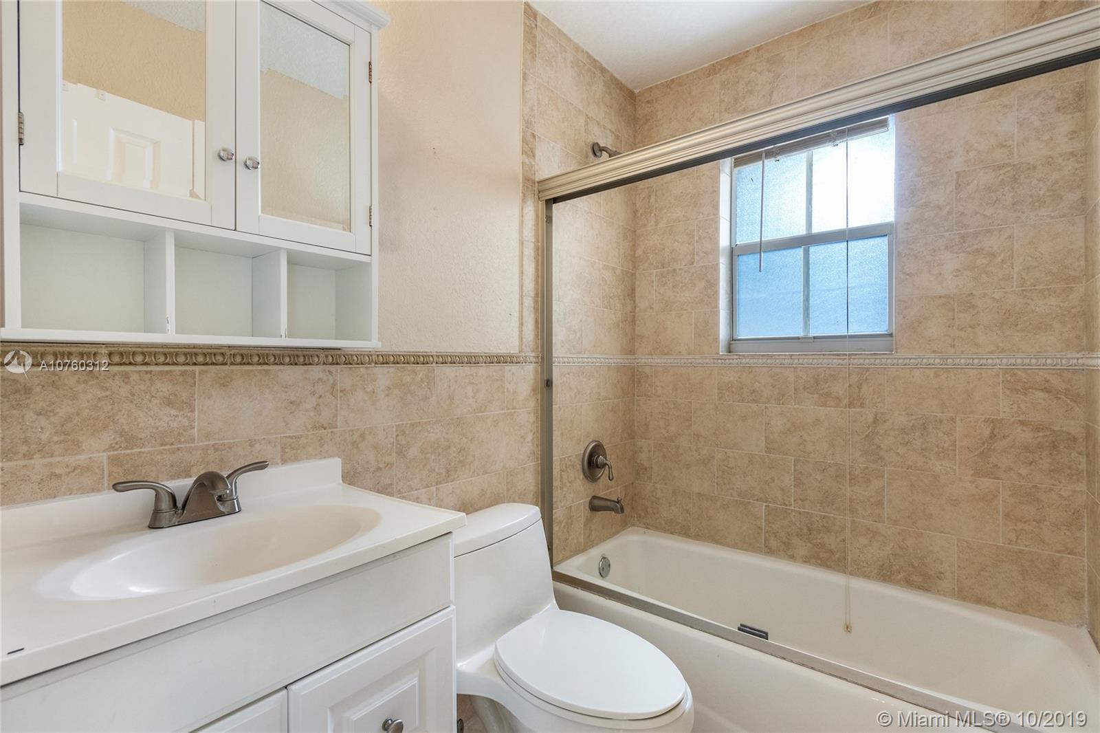 6790 Bayfront Circle Margate, FL 33063 - Photo 13 of 25