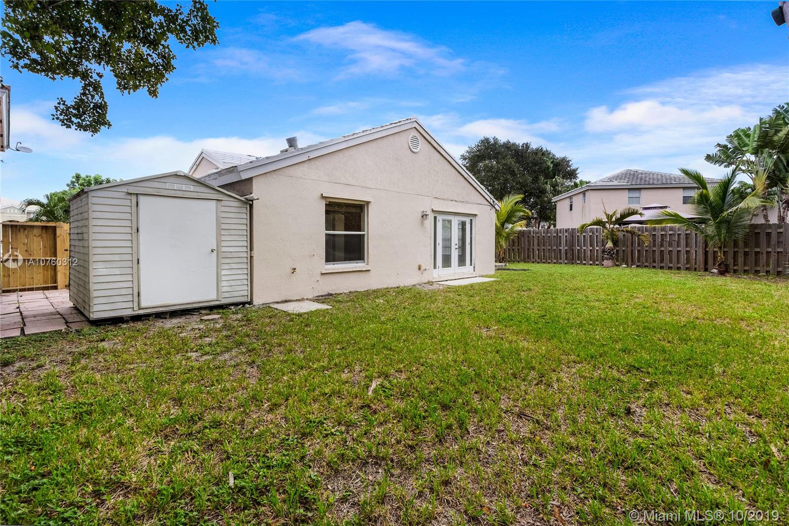 6790 Bayfront Circle Margate, FL 33063 - Photo 16 of 25