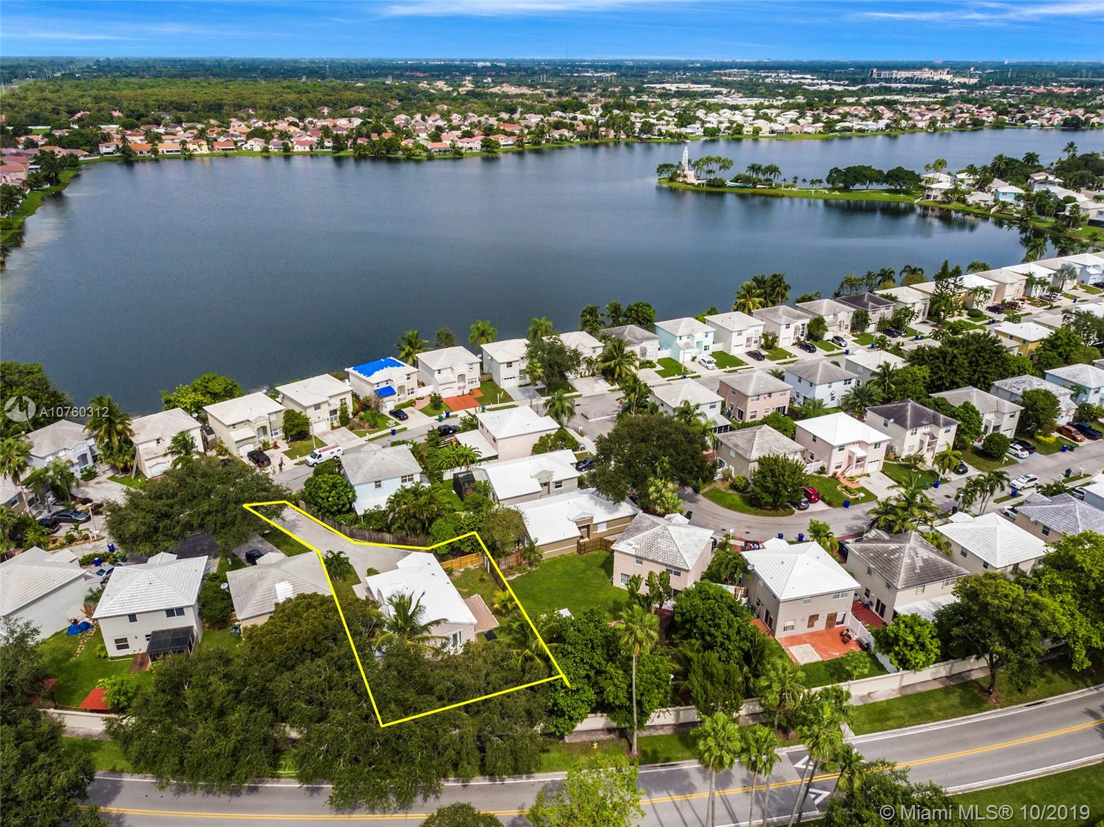 6790 Bayfront Circle Margate, FL 33063 - Photo 25 of 25