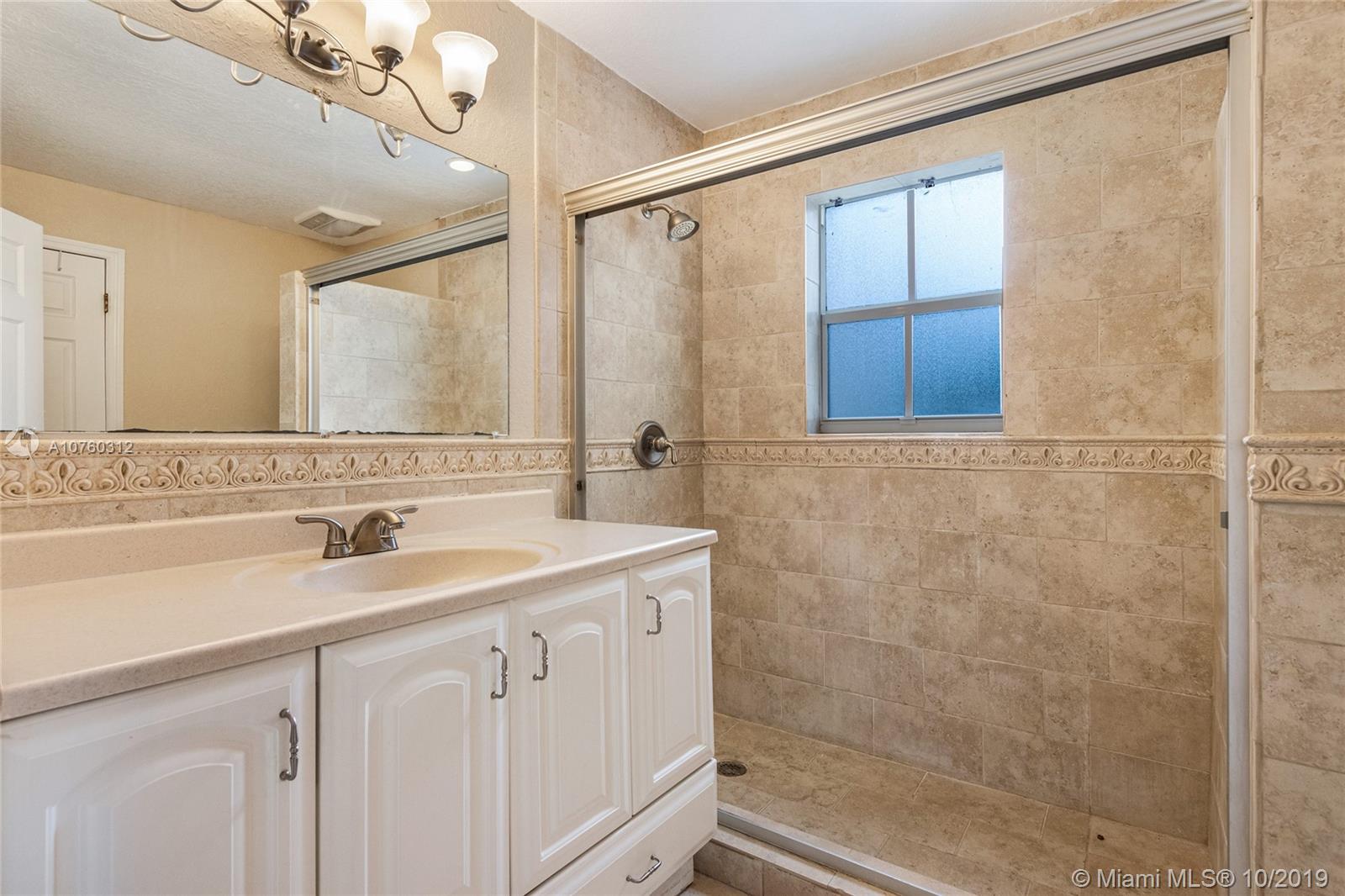 6790 Bayfront Circle Margate, FL 33063 - Photo 8 of 25