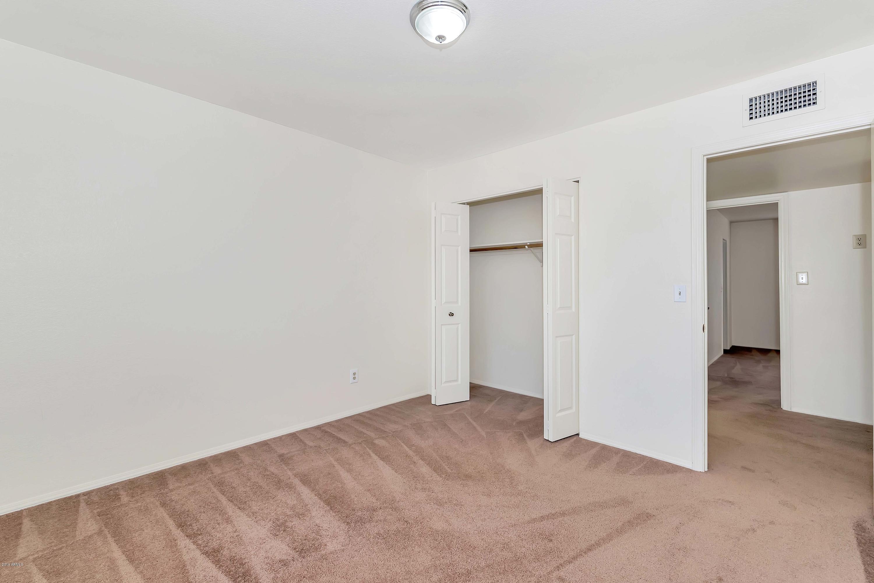 4831 South Roberts Road Tempe, AZ 85283 - Photo 20 of 25 4831 S Roberts Rd Tempe AZ-MLS_Size-021-