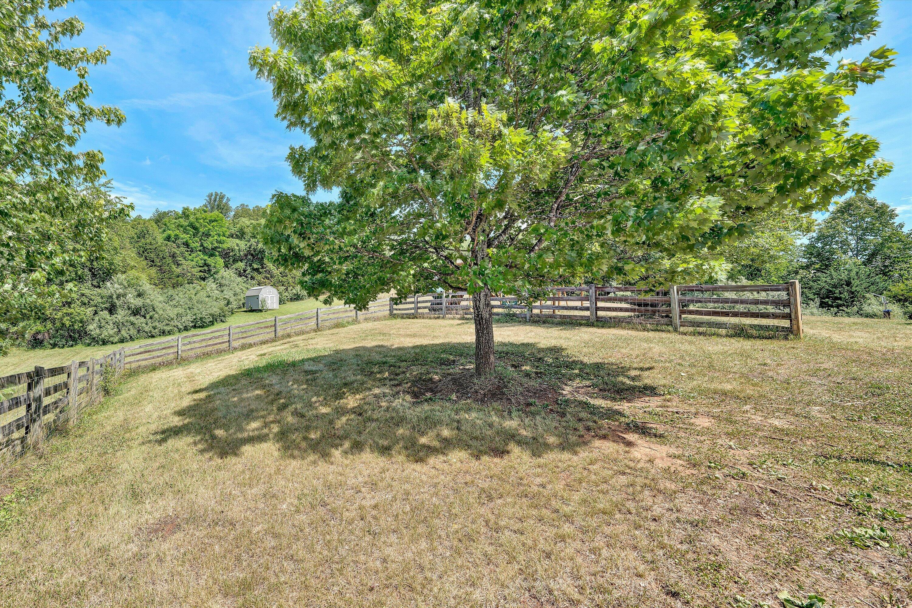 1670 Forge Road Lexington, VA 24450 - Photo 38 of 61 41-DSC00043