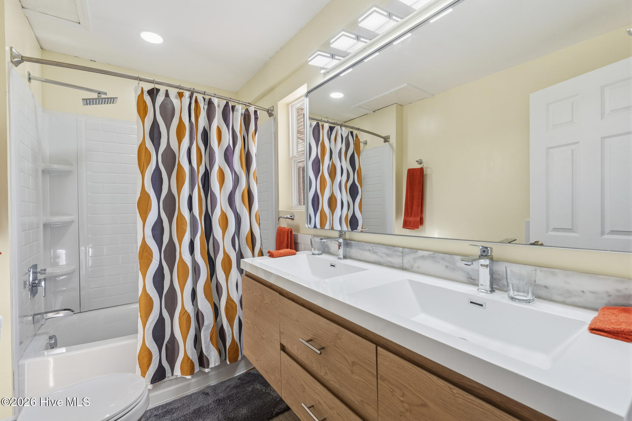 726 Mill Road Hamlet, NC 28345 - Photo 9 of 56 master bathroom