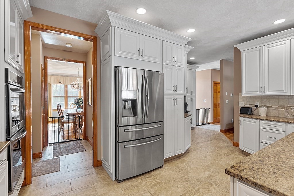 256 Simpson Road Marlborough, MA 01752 - Photo 14 of 42 Gallery Image 14