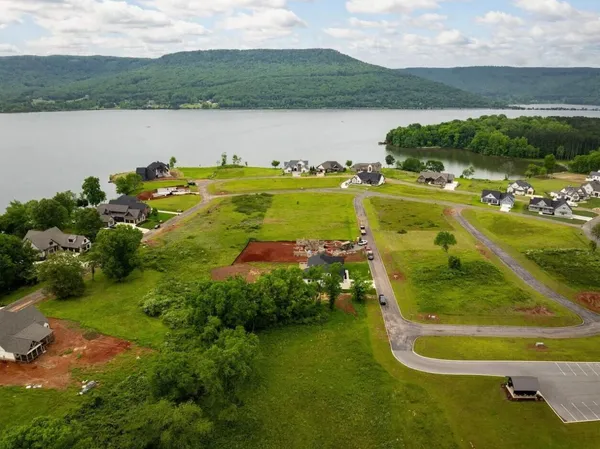 $1,499,999 | 220 Starboard Drive, Jasper, TN 37347