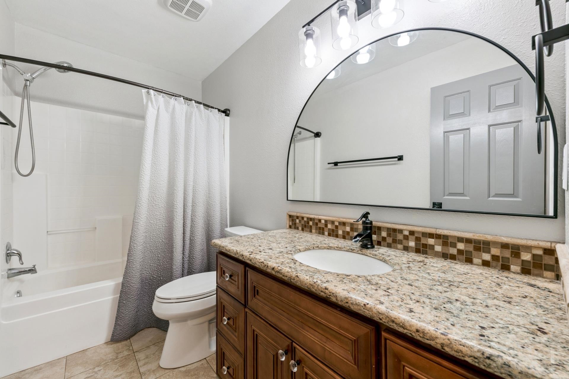 10147 Pine Cone Road Truckee, CA 96161 - Photo 21 of 28 Gallery Image 21