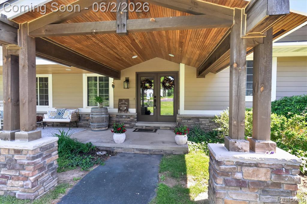 3860 East Commerce Road Commerce Township, MI 48382 - Photo 5 of 72