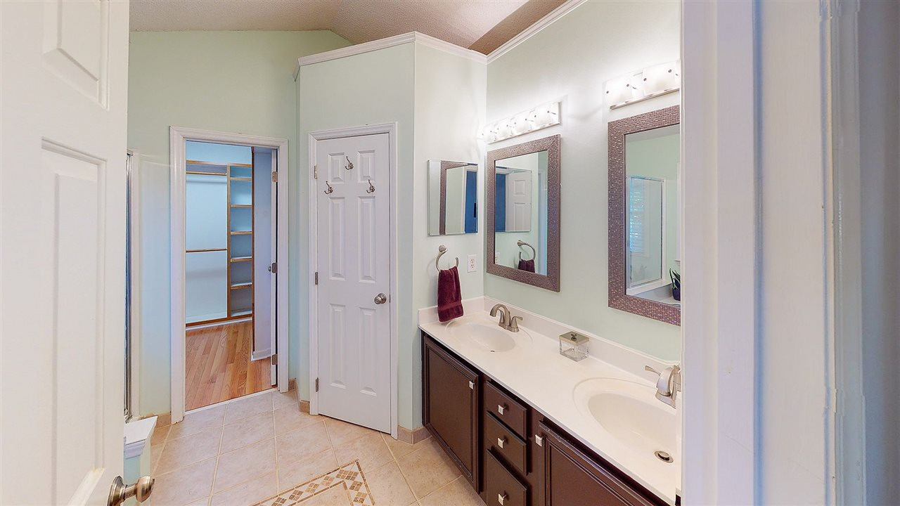 12220 Freemont Lane Raleigh, NC 27613 - Photo 17 of 25 Photo 17