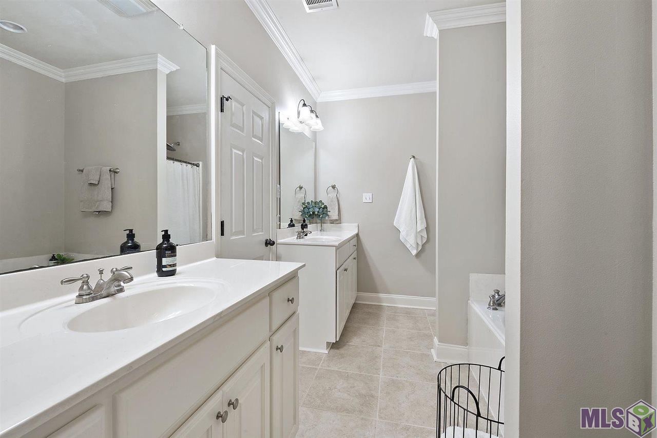 7002 Buttonbush Drive Baton Rouge, LA 70817 - Photo 10 of 14 Gallery Image 10