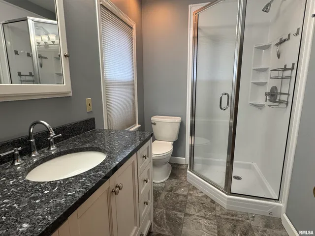 $2,500 | 1020 Brown Street, Bettendorf, IA 52722