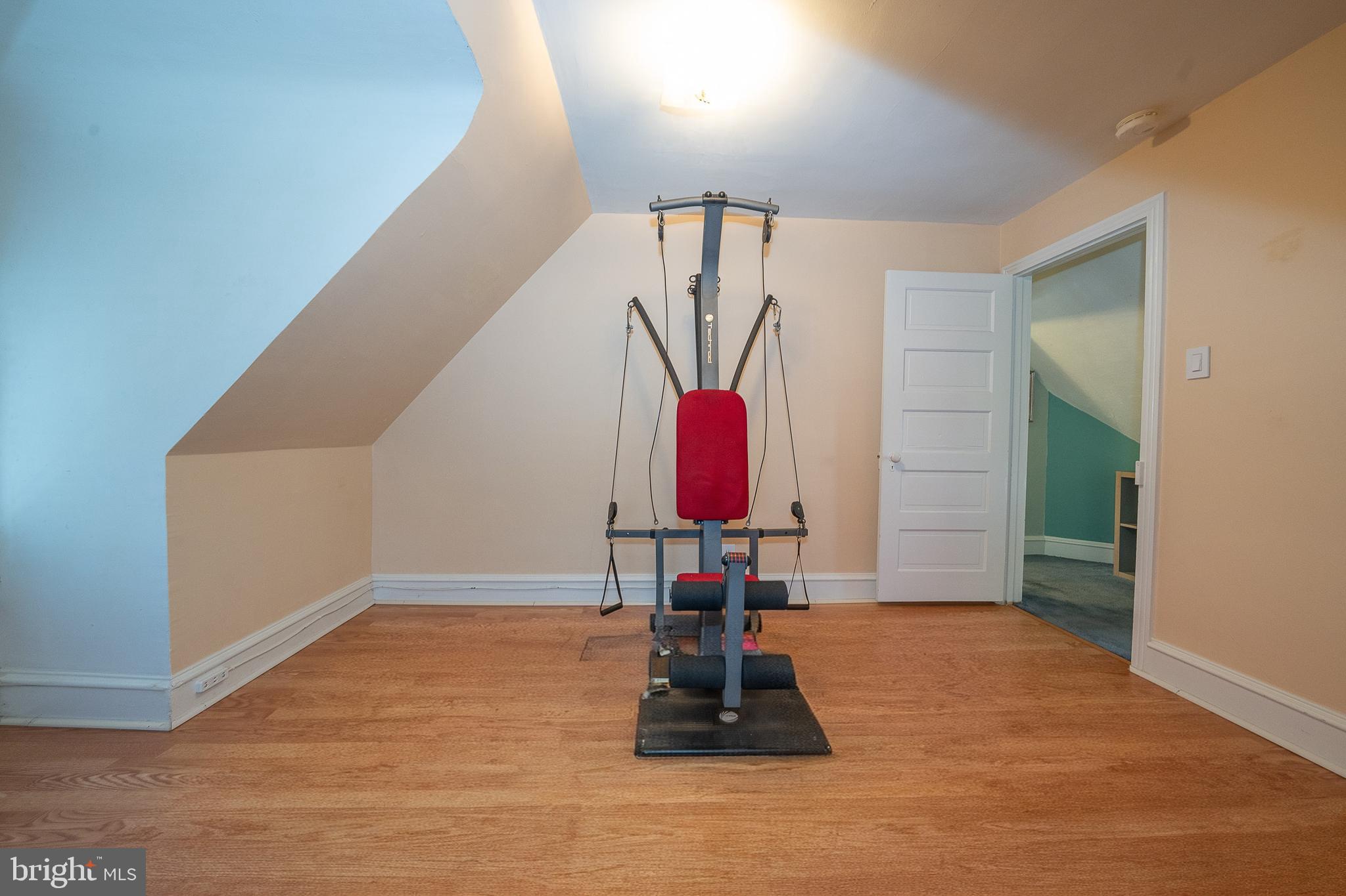 507 Morton Avenue Ridley Park, PA 19078 - Photo 32 of 42 a view of entryway and hall