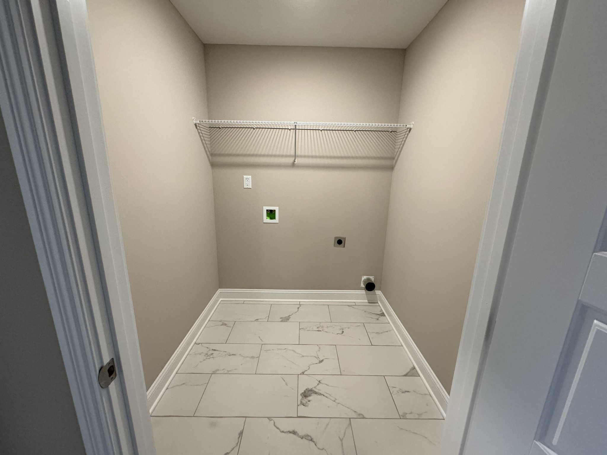 13 Echo Ridge Oak Grove, KY 42262 - Photo 20 of 24 a view of utility room