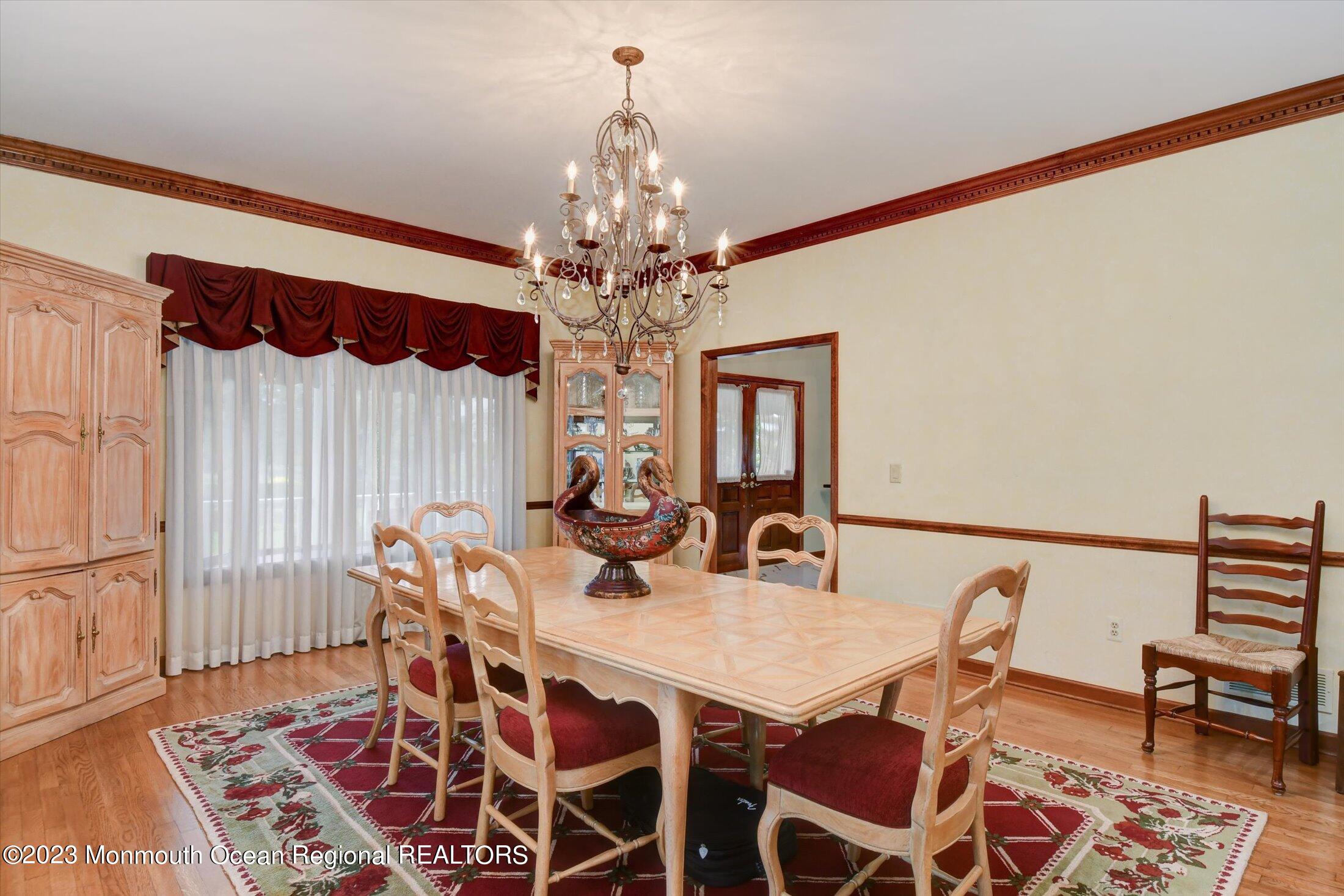 515 Seven Bridges Road Little Silver, NJ 07739 - Photo 18 of 52 18-Dining Room