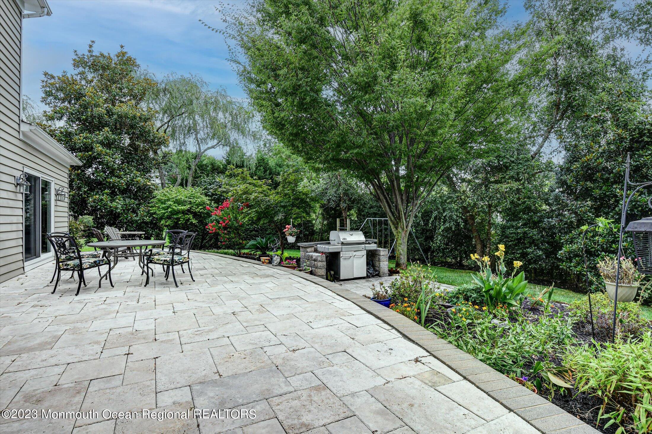515 Seven Bridges Road Little Silver, NJ 07739 - Photo 48 of 52 48-Patio Area View