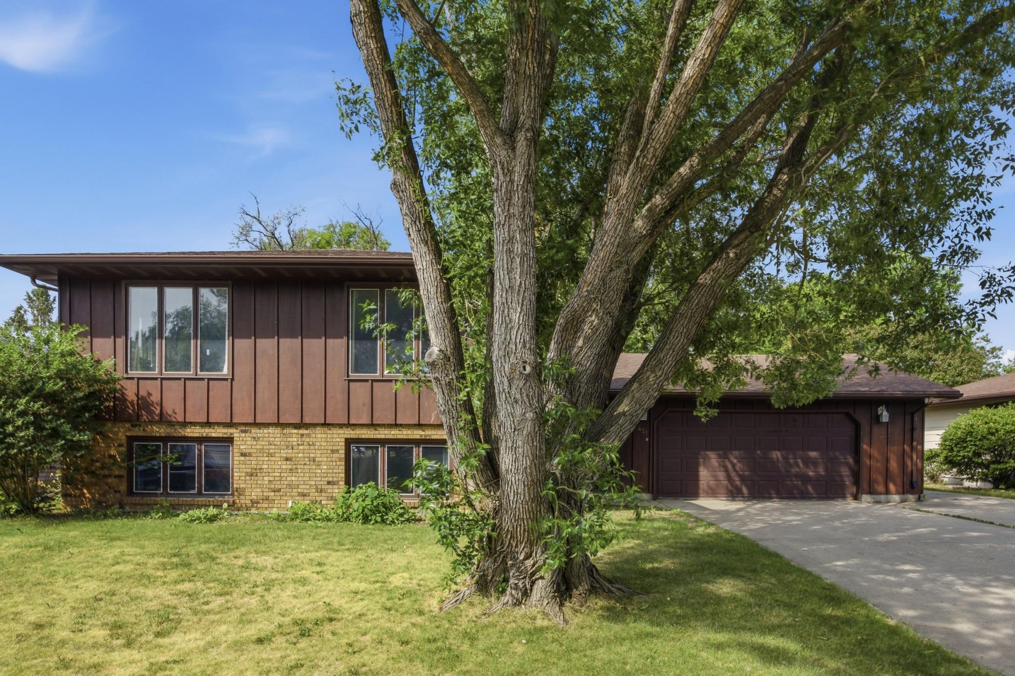 421 Rensvold Boulevard Moorhead, MN 56560 - Photo 1 of 26
