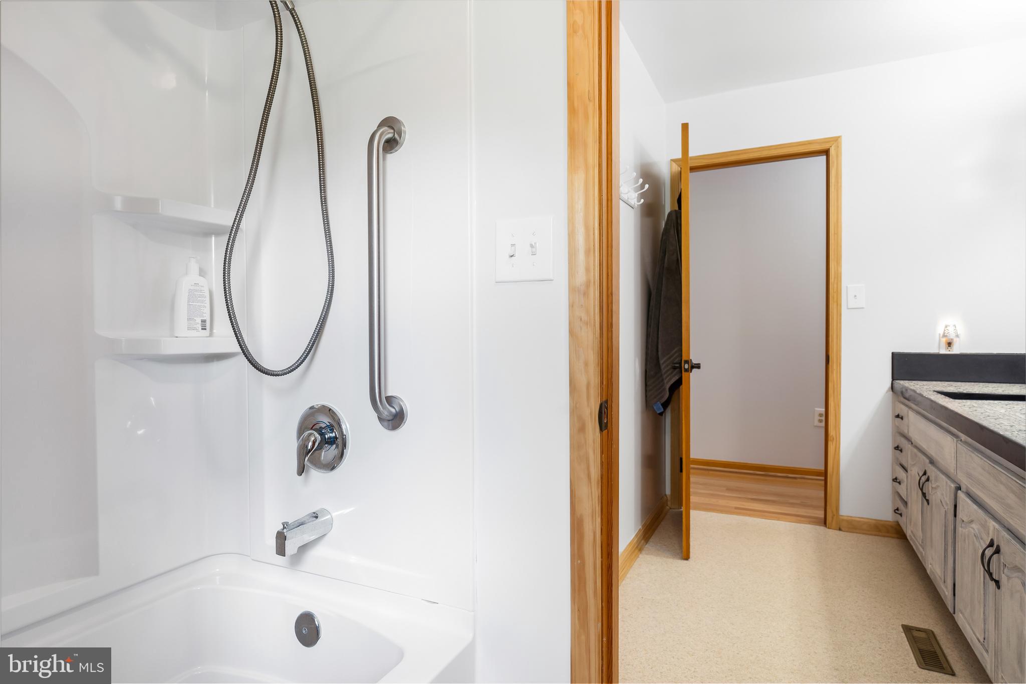 911 Trevanion Road Union Bridge, MD 21791 - Photo 19 of 37 Large Primary Bathroom