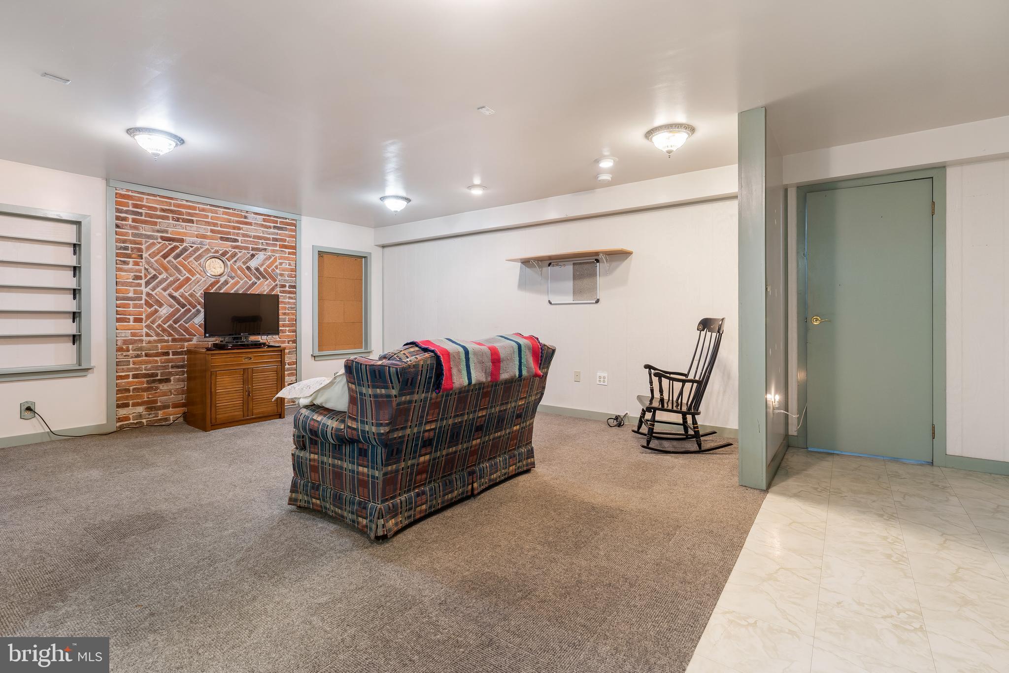 911 Trevanion Road Union Bridge, MD 21791 - Photo 25 of 37 Great Space for Entertaining